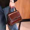 Bolsa Feminina de Couro Genuíno 2026 Nova Coleção Primavera/Verão Bolsa Transversal Feminina Bolsa de Ombro de Couro Bovino Design de Nicho Feminino Atacado