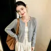Cárdigan de punto retro con forma de corazón y hebilla dorada pequeña, estilo japonés y coreano, para mujer, una prenda de abrigo de moda para otoño/invierno, perfecta para capas casuales.