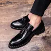 Zapatos de Cuero para Hombre de Estilo Coreano Trendy Casual Brillantes sin Cordones, con Aumento Oculto de Altura de 6 cm/8 cm, Zapatos para Hombre con Tachuelas para Discoteca