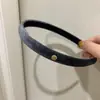 2026 Nueva Diadema de Terciopelo Sólido Simple Diadema Alta para la Parte Superior del Cráneo Diadema Dulce Sensación de Alta Gama Etiqueta Dorada Accesorios para el Cabello
