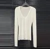 Nueva Camiseta Básica de Cuello en V para Mujer Otoño e Invierno 2025, Versátil Delgado Adelgazante Manga Larga Cuello Bajo