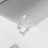 Anillo de Cola Pequeño Estilo Coreano Plata de Ley S999 Dulce Accesible Lujo Anillo de Dedo Índice de Tres Flores Moda Anillo Ajustable Venta al por Mayor