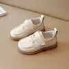 Zapatos Pequeños de Cuero para Bebés Niños y Niñas 2026 Primavera y Otoño Estilo Nuevo Suela Suave Zapatos para Bebés Transpirables Estilo Británico Zapatos Pequeños de Cuero para Niños Transpirables