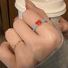 Anillo de corazón de amor de lujo ligero con esmalte de gota roja Pulsera de diseño de nicho circular para mujer, moderna y personalizada