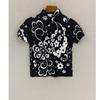 Camiseta plisada de manga corta con estampado Miyake para mujer, diseño moderno de verano, camisa ajustada con cuello medio alto.