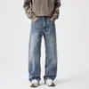 Calça jeans masculina de corte reto, caimento solto, cor azul médio, novo 2026 primavera/outono, calça larga tendência retrô americana