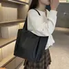 Bolsa Feminina Transfronteiriça Outono/Inverno 2026 Nicho Versátil Europeia e Americana Bolsa Tote Tecida para o Dia a Dia Simples Grande Capacidade Atacado