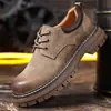 Botines Bajos estilo Martin 2026 Nuevos Versátiles de Suela Gruesa Calzado Casual de Punta Redonda Cómodos Transpirables de Piel de Cerdo Zapatos de Trabajo para Hombre