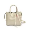 Bolsa de Mão de Design Nicho Estilo Coreano para Mulheres 2025 Primavera e Verão Nova Bolsa Transversal Casual Simples Bolsa Balde Transversal