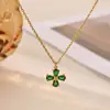 Elegante, Moderno, Lujoso, Gama Alta Collar para Mujer de Acero Inoxidable con Incrustaciones de Circonita en Forma de Cruz Chapado en Oro de 18 Quilates Transfronterizo