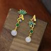 Aretes de Estilo Corte de Alta Gama Estilo Chino Chapados en Oro Aretes de Loto con Goteo de Aceite Azul Oro Escarchado Pin de Plata 925 Aretes para Mujer