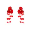 Brincos de Flor Rosa de Tecido Multicamadas com Longa Franja Atmosfera de Resort Brincos Coloridos de Pétalas para Mulheres Fonte de Mercadorias Transfronteiriças