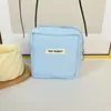 Bolsa Nova de Waffle Quadrado Pequeno de Verão Simples Mini Bolsa de Armazenamento para Absorventes Bolsa Menstrual Bolsa Pequena para Diversos de Estudante Tendência