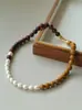 Collar Original de Perlas Barrocas Empalmadas con Piedra Ojo de Tigre para Mujer Color Maillard Otoño e Invierno Cadena para Clavícula de Color Contrastante
