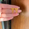 Tienda de Oro Mismo Estilo Pendientes Vintage con Lazo Chapados en Oro Dulces y Frescos Versátiles