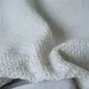 Camiseta masculina de tricô com blocos de cor, tecida, de manga curta, luxuosa e estilosa, solta e versátil para o verão, com gola redonda na cor tendência damasco