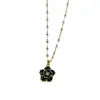 Colar Estilo Floresta com Gota de Óleo de Camélia Doce Inspirado em Chanel para Mulheres, Moderno e Versátil, Novo Estilo de Verão, Corrente Elegante Floral para Clavícula