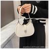Bolso de axila creativo nicho de alta gama para mujer, nuevo bolso cuadrado pequeño moderno para lápiz labial, estilo occidental, hombro cruzado, tipo dumpling