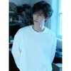Sudadera blanca juvenil para hombre, camiseta de manga larga con cuello redondo de peso pesado forrada de forro polar para invierno, nuevo estilo primavera y otoño, camiseta interior base