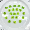 Joias de trevo de quatro folhas frescas acessórios decorativos de acrílico diy feitos à mão caseiros corrente para celular com contas acessórios de atacado