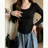 Camiseta Térmica Base de Felpa Cómoda Casual Color Sólido Cuello Redondo Manga Larga Diseño con Sentido Dobladillo Curvo Top Ropa para Mujer Primavera Otoño Invierno