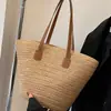 Bolso tejido de paja para mujer de gran capacidad 2022 nueva moda otoño e invierno bolso de hombro tejido clase de textura bolso tote para ir al trabajo