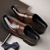 Zapatos de piel para hombre marca Dragonfly, piel genuina, versátiles, transpirables, zapatos de vestir casual, modelo nuevo para hombres de mediana edad y mayores, suela suave