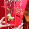 Set de Regalo Caja de la Fortuna Dorada con Llavero de Oro Puro, Colgante de Caballo Pony del Año del Caballo, Colgante para Bolso, Regalo del Año del Caballo al por Mayor