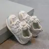 Nuevos Zapatos Deportivos Infantiles 2026, Zapatos Retro de Senderismo para Niñas de Primavera, Zapatos Forrest Gump para Exteriores, Zapatos tipo 'Dad Shoes' para Niños