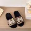 Pantuflas Nuevas de Algodón Mariposa 2026, Pantuflas de Felpa para Mujer con Forro de Lana, Planas Antideslizantes, Versátiles Pantuflas con Pedrería para Otoño e Invierno