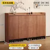 Armário de sapatos para entrada de casa, armazenamento integrado, novo armário de hall de entrada estilo chinês, grande capacidade, à prova de poeira, sapateira de armazenamento em madeira maciça