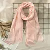 Bufanda Artística Nueva Otoño e Invierno 2024 para Mujer de Algodón y Lino Shawl de Color Puro Japonés y Coreano Producto Nuevo Bufanda de Lino de Dos Tonos al por Mayor