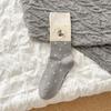Calcetines de Mujer Sin Costuras de Alta Calidad para Otoño e Invierno, Calcetines de Media Pantorrilla, Versión Coreana, Bordado de Dibujos Animados Transfronterizo, Calcetines Largos Grises, Calcetines Holgados al por Mayor
