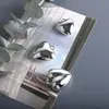 Collar de Cadena para Clavícula con Colgante de Corazón Metálico Versátil Galvanizado de Alta Gama Europeo y Americano, Joyería de Acrílico