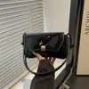 Moda Transfronteriza de un Solo Hombro Simple Moderno 2026 Color Sólido Nuevo Estilo Diseño de Correa de Hombro Ajustable Bolso Cuadrado Pequeño para Viajar