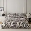 Conjunto de tres piezas geométrico estilo nórdico para comercio exterior transfronterizo, sábanas ajustadas y ropa de cama hipoalergénicas para todas las estaciones, fabricante