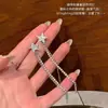 Aretes Super Brillantes con Borlas Largas y un Toque de Lujo para Mujer, Nuevos Pendientes de Mariposa Exquisitos de Estilo Coreano de Moda, Clip para Oreja sin Perforación