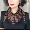 Novo cachecol de tricô TikTok mesmo original pequena bola dourada fecho magnético cachecol triângulo proteção para o pescoço outono e inverno cachecol quente roupa íntima
