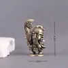 Latón Puro Versión Q Guan Gong Personaje de Dibujos Animados Guan Gong Er Ye Decorativo Retro para Escritorio Mascota de Té Manualidades Adornos