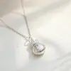 Pendente Cravejado com Diamantes de Aço Titânio Gravado Ouro Rosa Anel Duplo Romano Zircônia Colar Acessórios Femininos Atacado Versátil