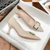 2026 Primavera/Outono Novo Francês Baixo Slip-On Bico Fino Salto Agulha Alto Sapatos Únicos de Moda para Escritório e Deslocamento Feminino