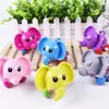 Juguetes de Cuerda Creativos para Niños Novedad Dibujos Animados Pequeños Giratorios Mini Regalos Puesto Callejero Venta al por Mayor Rompecabezas