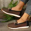 2026 Novo Modelo Comércio Exterior Casual Feminino Corrente de Metal Tamanho Grande Sapatos de Salto Único Transfronteiriço Sapatos Esportivos Casuais com Solado Grosso para Mulheres