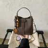 Bolso de cubo suave de cuero multifuncional para mujer, diseño retro con múltiples compartimentos, bolso cruzado de estilo casual, bolso de cubo cruzado