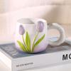 Taza de Cerámica Tulipán Alto Valor de Color Pintada a Mano Color Bajo Esmalte Taza Gradiente para Agua Taza para Pareja con Flor en Relieve