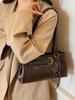 Bolso Pequeño Retro de Gama Alta 2025 Nueva Moda Versátil para el Trabajo Bolso de Hombro y Axila Bolso Pequeño de Mano para Mujer