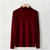 Camiseta base de terciopelo alemán de color liso con cuello medio para hombre, estilo Hong Kong para otoño e invierno, cálida y versátil, camiseta casual de manga larga