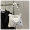 Bolsa de primavera y verano para mujer, color claro, floral, pequeña, fresca, bandolera, bolso cruzado, nuevo 2025, bolsa de encaje coreana para mujer