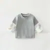 Camiseta de Manga Larga 100% Algodón para Niños, Nuevo Top Elegante en Capas para Niños Pequeños y Niños Pequeños, Ropa de Primavera y Otoño
