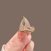 Broche de vela pequeño, de alta gama, con un sentido de nicho, para hombres y mujeres de alta gama, con temperamento sencillo, broche de vela, hebilla anti-luz, accesorios de ramillete